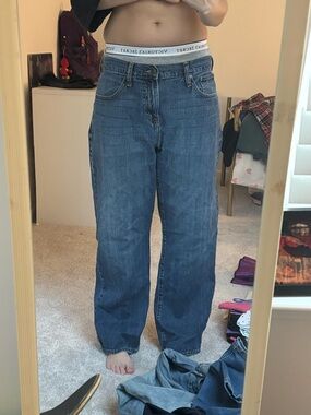 Old Navy Blue Boyfriend Jeans - Relaxed Straight Leg